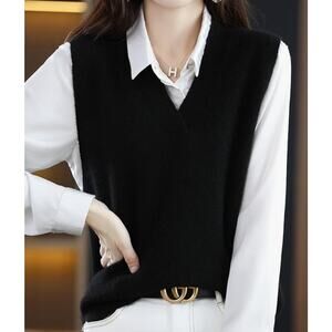 Women's Deep V-Neck Knitted Vest Sweater top size S  (X02G)
